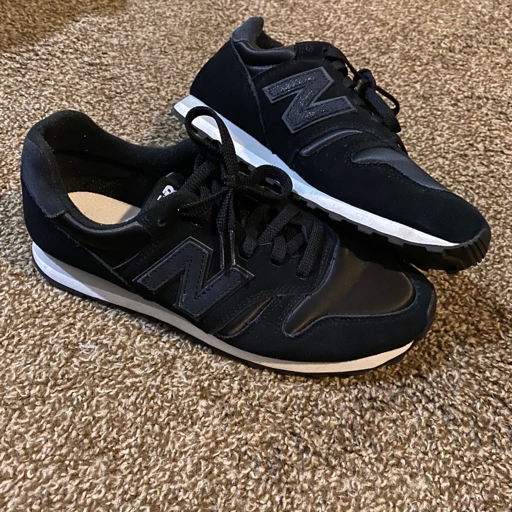 New balance sneakers
